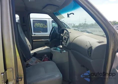 2000 Ford Econoline Xl/Xlt z USA, uszkodzony, nr VIN 1FMNE31LXYHA34196